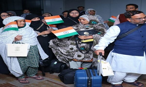 ୨୯୦ ଜଣ ଭାରତୀୟ ନାଗରିକଙ୍କୁ ନେଇ ଅପରେସନ ସିନ୍ଧୁ ବିମାନ ଦିଲ୍ଲୀରେ ପହଞ୍ଚିଲା