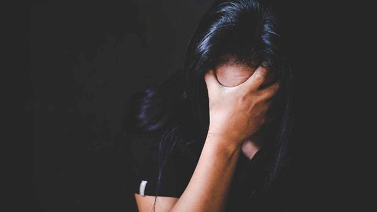 ପୁଣେ ଆତଙ୍କ: ଡେଲିଭରି ଏଜେଣ୍ଟର ପରିଚୟ ଦେଇ ଜଣେ ବ୍ୟକ୍ତି ମହିଳାଙ୍କୁ ବଳାତ୍କାର କଲେ, ତାଙ୍କ ଫୋନରେ ସେଲଫି ଉଠାଇଲେ ଯେତେବେଳେ ସେ ଚେତାଶୂନ୍ୟ ହୋଇଗଲେ